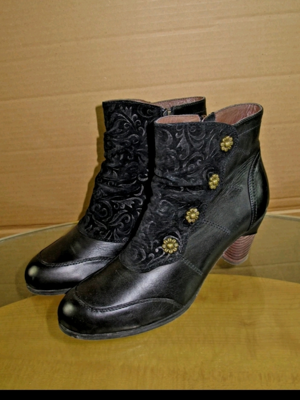L'Artiste Victorian Ankle Boots Booties Black Leather Women's Size 8 - Picture 2 of 10